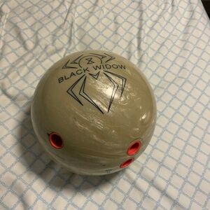 Hammer Black Widow Ghost Pearl Bowling Ball 13lb(hook)